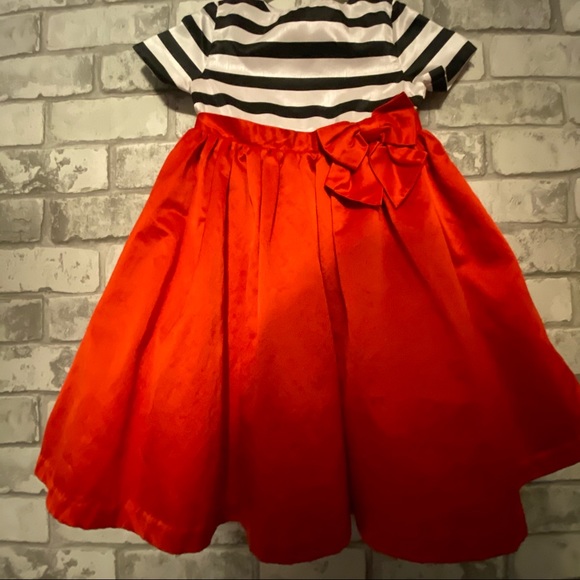 Gymboree Olivia Girl’s Striped Dress Size 5 - Picture 2 of 7